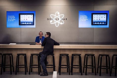 apple genius bar appointment yorkdale.